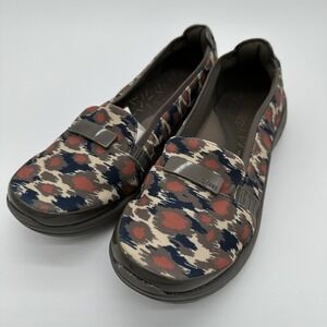 Bzees Slip On Shoes Womens Size 8.5W Multicolor Ikat Comfort Walking Casual
